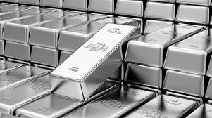 تراجع سعر الفضة في المعاملات الفورية بأكثر من 3% إلى 73.10 دولار للأوقية