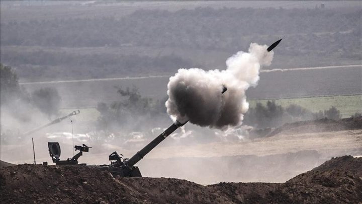 أفاد مراسل جزين تحكي جوني كيوان: قصف مدفعي كثيف صباحا، على العيشية محلة الدمشقية جسر لحد سابقاً