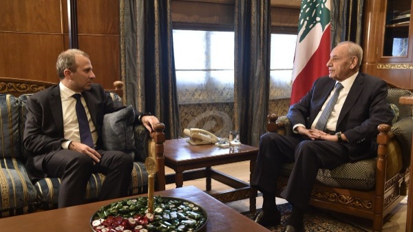 رئيس مجلس النواب نبيه بري يلتقي في هذه الاثناء في عين التينة رئيس التيار الوطني الحر النائب جبران باسيل