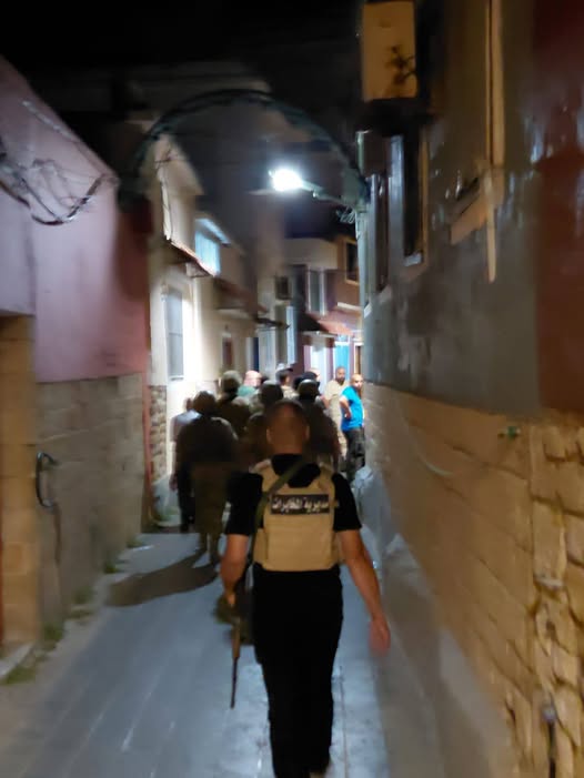 دوريات للجيش اللبناني في الحارة المسيحية في صور وإجراءات أمنية واحترازية بعد إنذار إسرائيلي