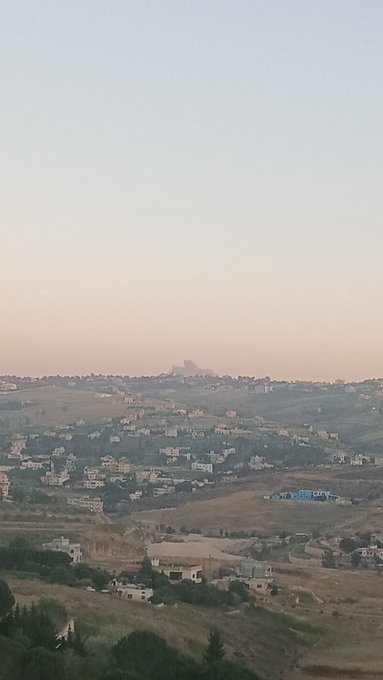 الجيش الإسرائيلي ينفذ عملية تفجير في بلدة كونين - قضاء بنت جبيل